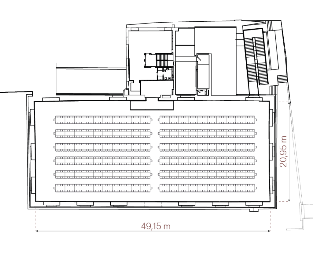 Allestimento-PianoPrimo-tavoli-imperiali