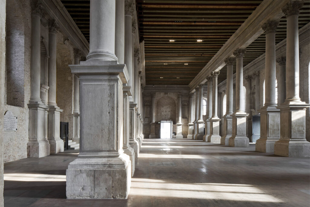 Misericordia-ground floor nave